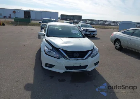 2017 Nissan Altima 2.5 Sv из США, поврежденный, VIN 1N4AL3AP6HC191240